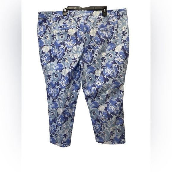 ISAAC MIZRAHI Floral Cropped  women’s Pants size 28WP - Picture 2 of 5